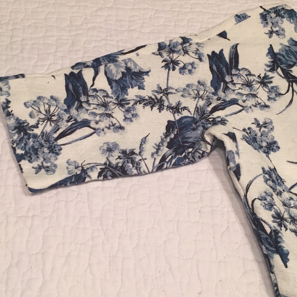 NWOT Sold Out ASOS - Wiggle Dress - Blue Floral - Picture 4 of 8